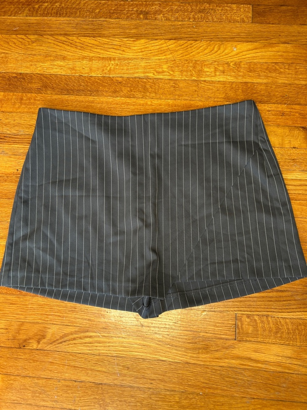 Primark Gray Pinstripe High Waist Women’s Shorts
